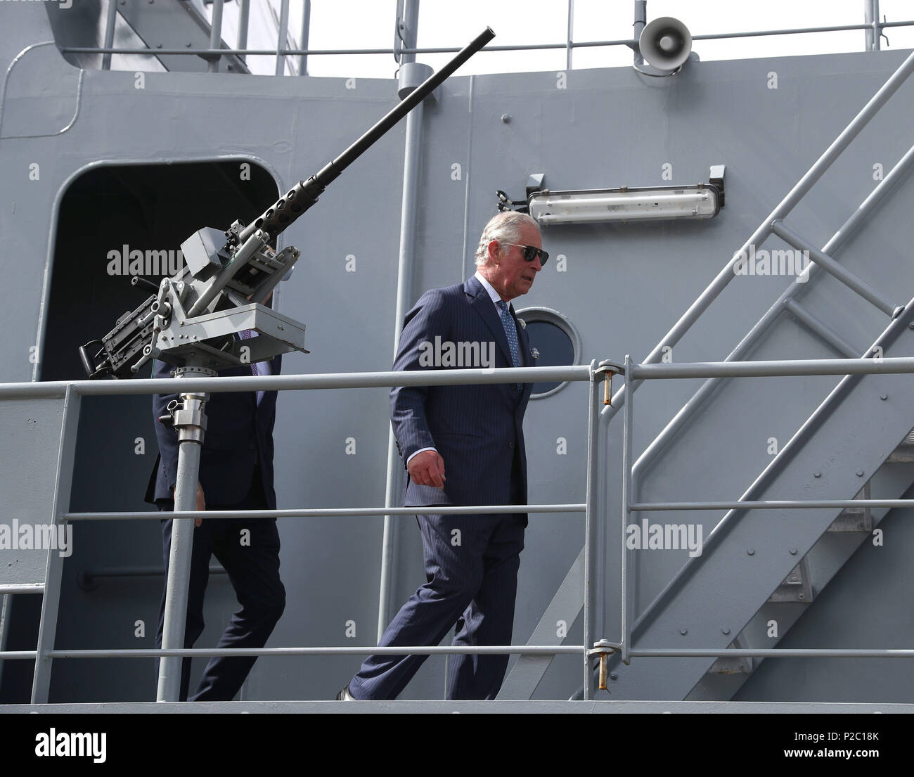 Heavy machine gun hires stock photography and images Alamy