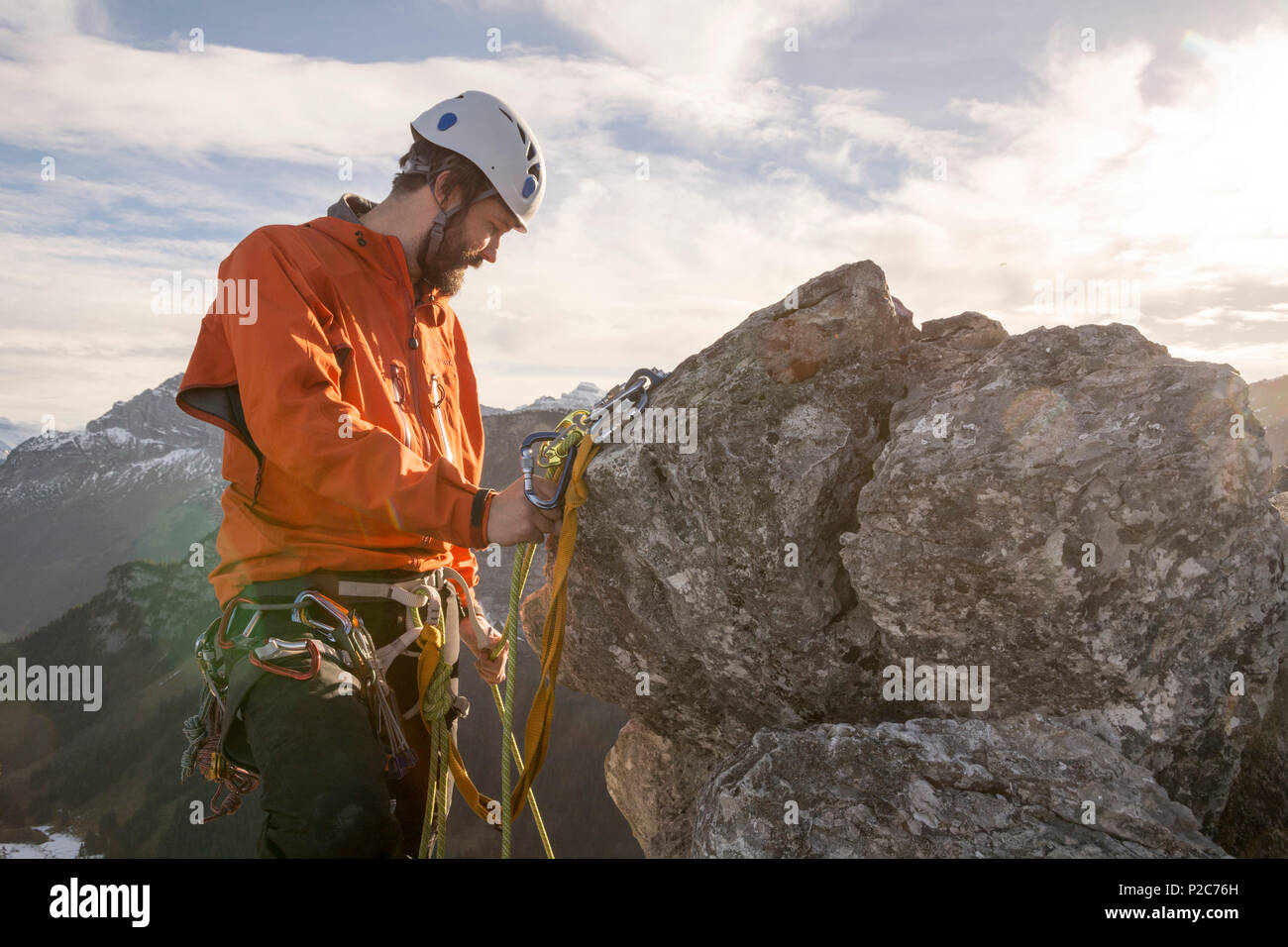 Belay hi-res stock photography and images - Alamy