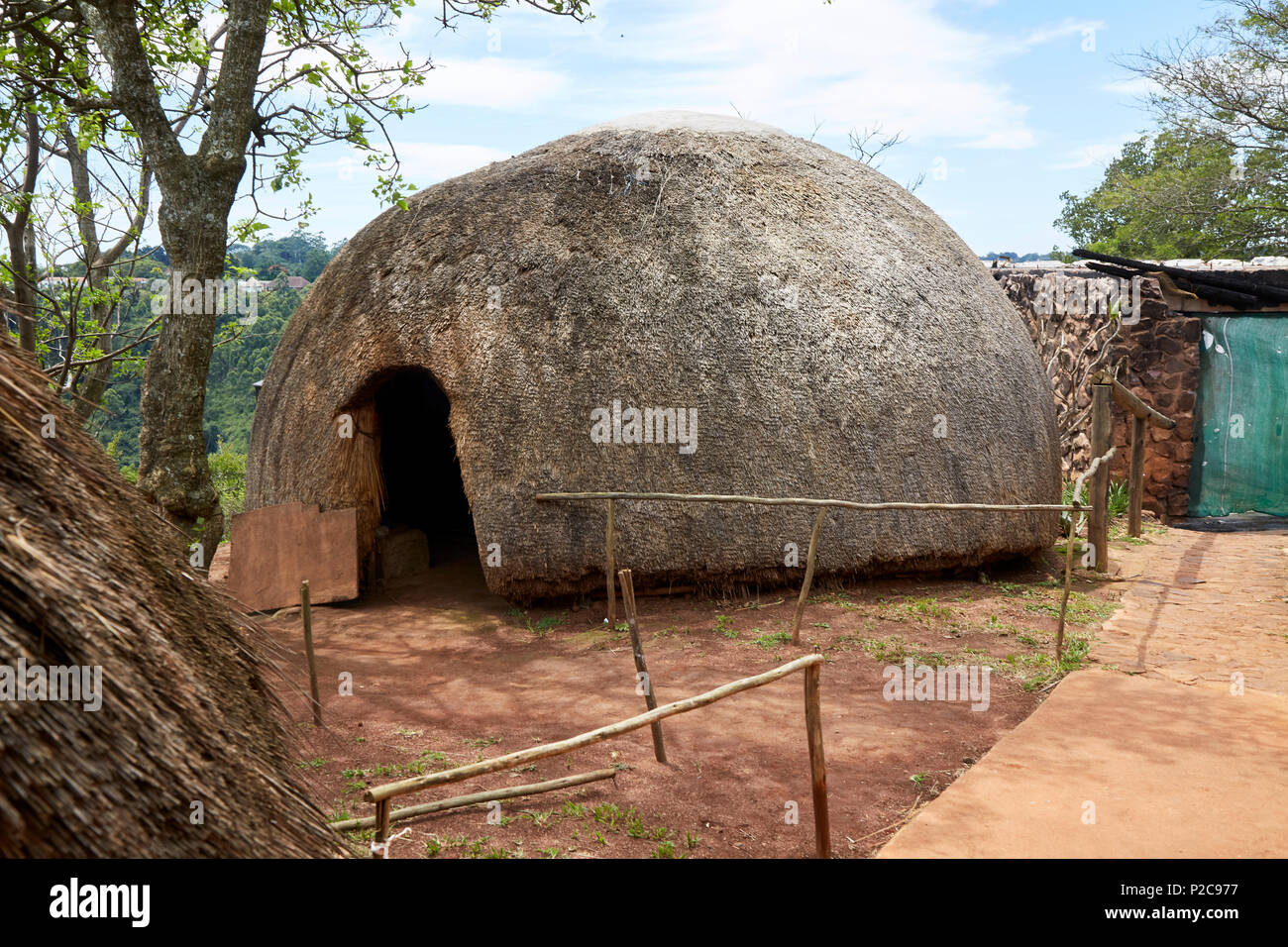 Zulu hut at PheZulu cultural village KwaZulu-Natal, SA Stock Photo
