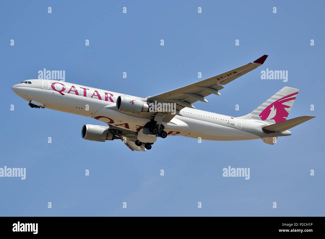 Qatar Airlines Airbus A330 A7-ACM taking off from London Heathrow Airport, UK Stock Photo