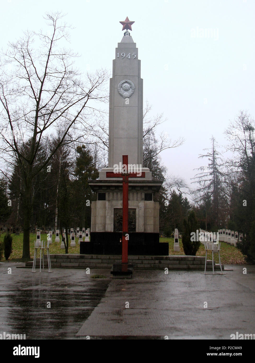 Soviet military cemetery hi-res stock photography and images - Alamy