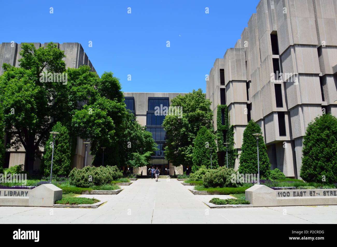 Opened in 1970, the Regenstein Library at the University of Chicago sits on what was once Stagg Field, site of the first Nuclear Reaction in 1942 Stock Photo