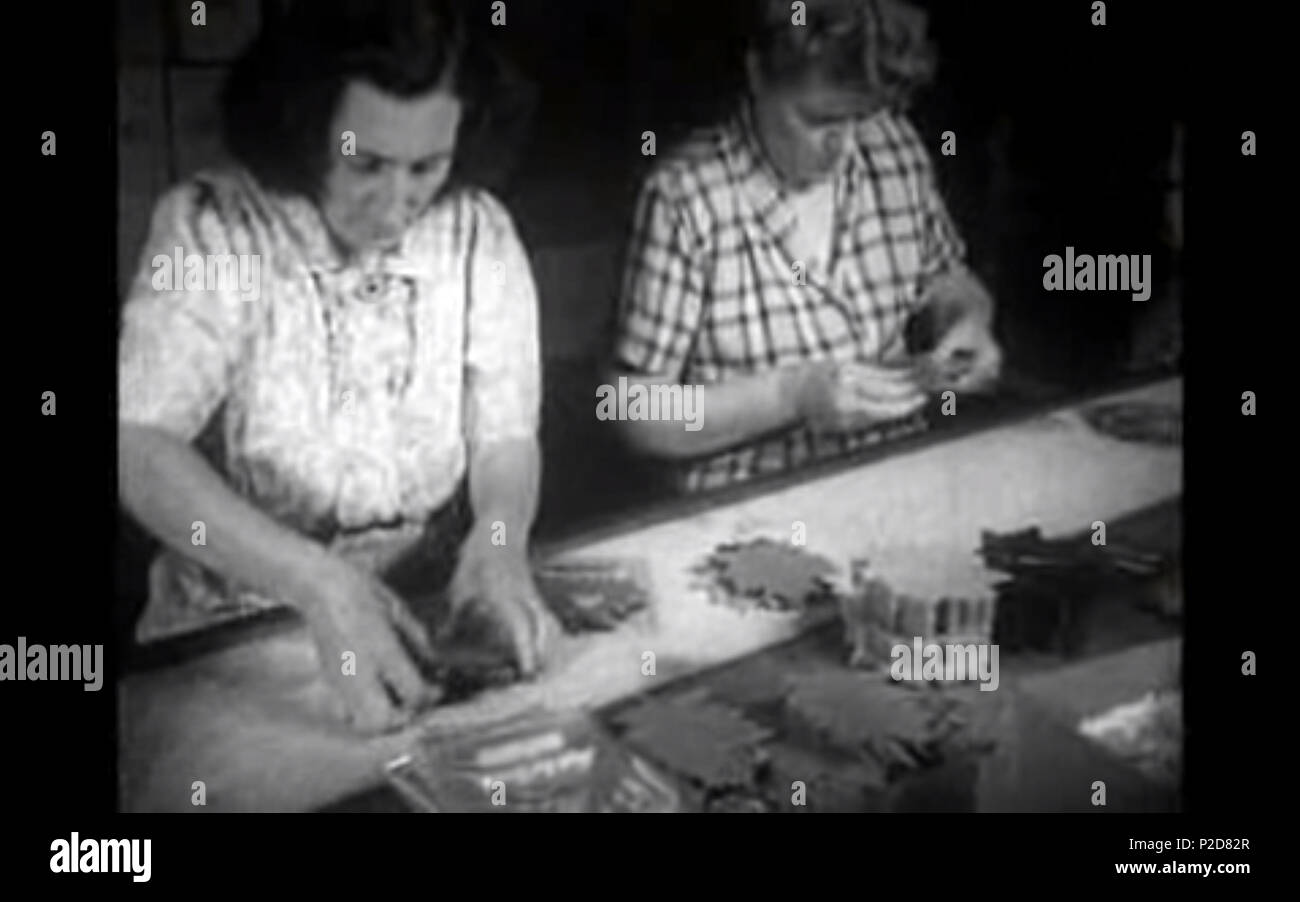 5 Assembly line 2 Stock Photo - Alamy