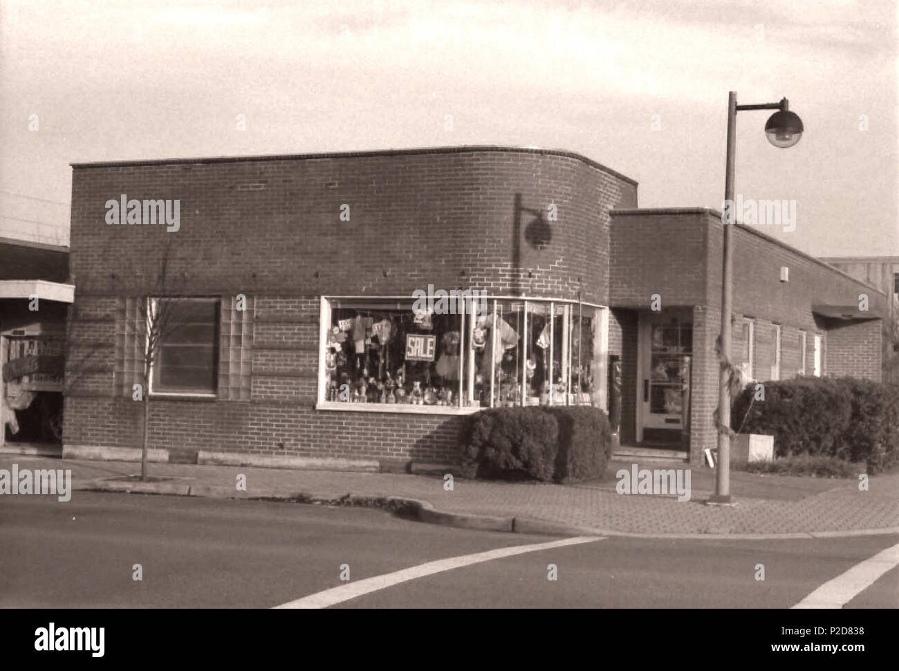 . English Corner of 1st and Watson. Historical images of Beaverton
