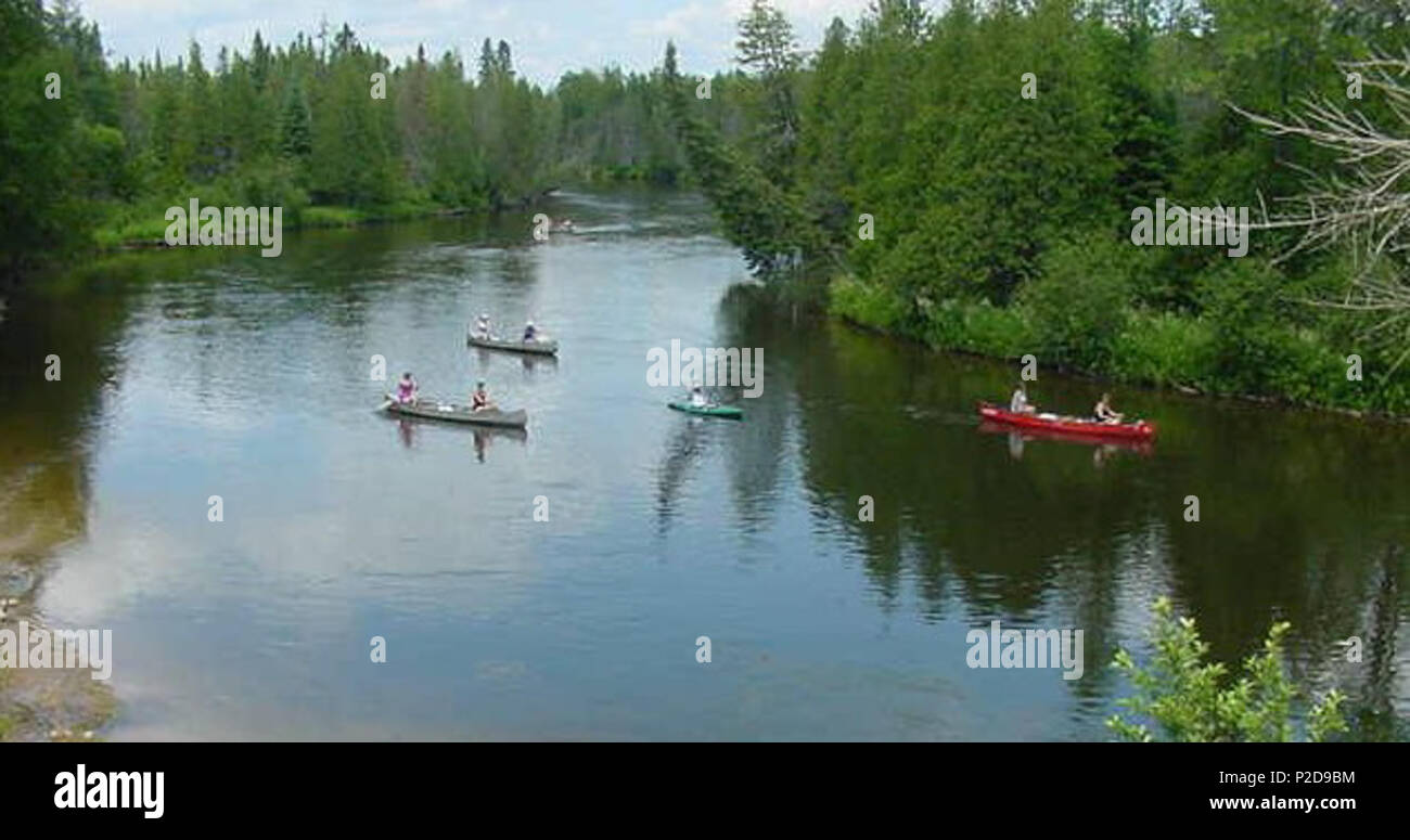 . Canoes along the wAu Sable River (Michigan), USA . Unknown date