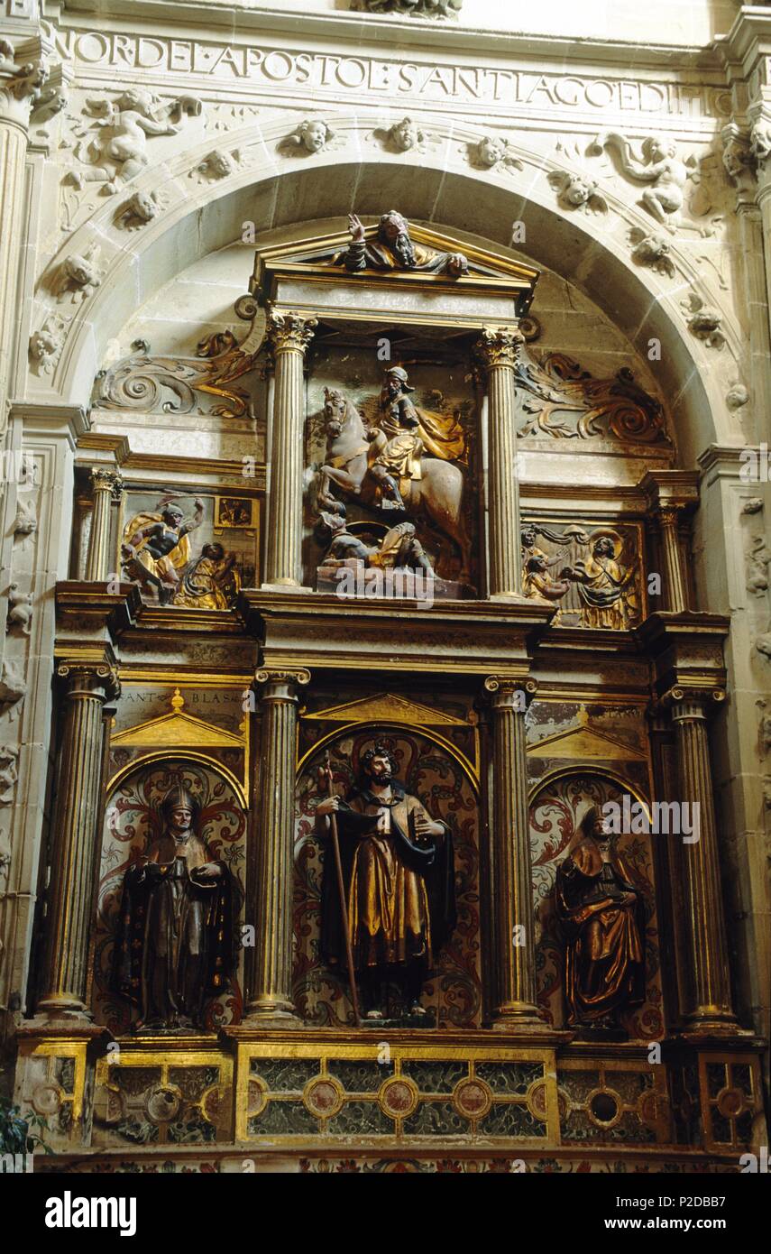 Riojilla Burgalesa (district). Belorado, Iglesia de Santa María; retablo con imagenes  de Santiago. (Cº De Stgo.). Stock Photo