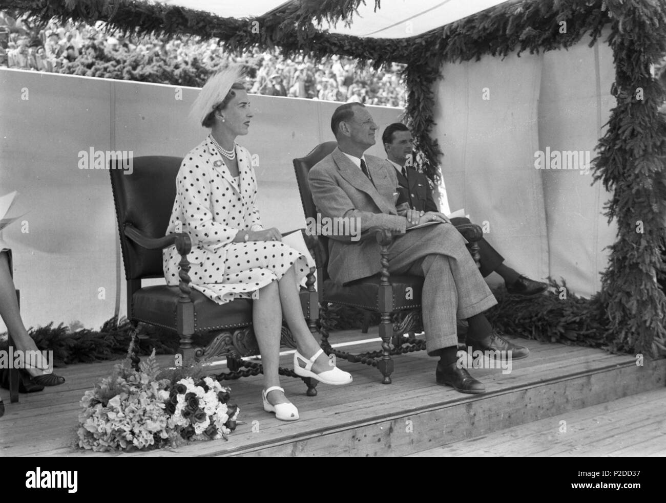 . King Frederik IX (1899-1972) and Queen Ingrid (1910-2000) KB id: turck 62308 Royal Danish Library . 29 June 2011, 12:24:09. Photo: Sven Türck (1897-1954) 29 Kongeparret Stock Photo