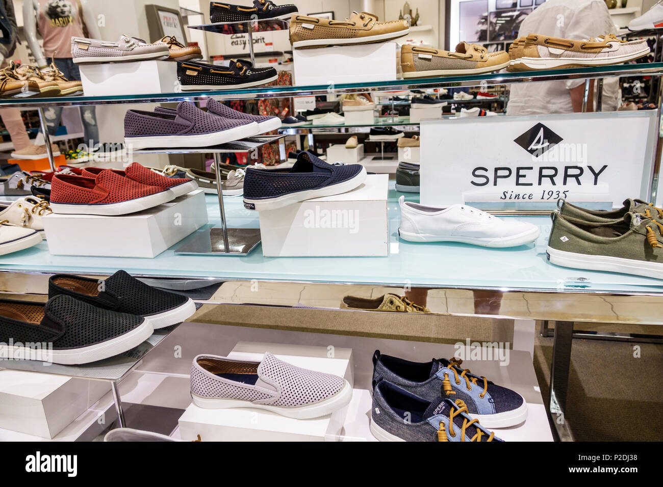 macys sperry