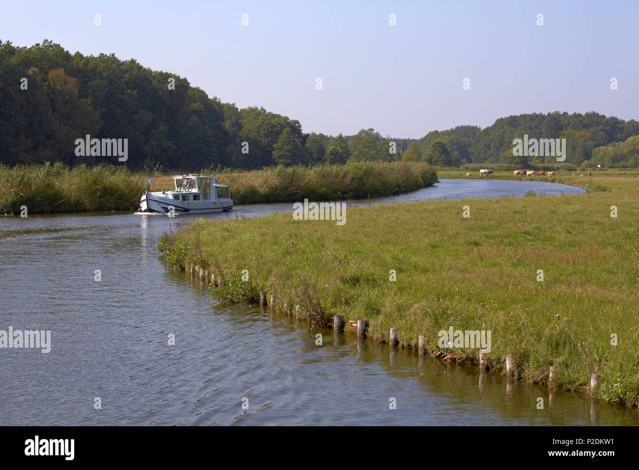 Houseboat on the river Havel near Bredereiche, Havel, Brandenburg, Germany, Europe Stock Photo