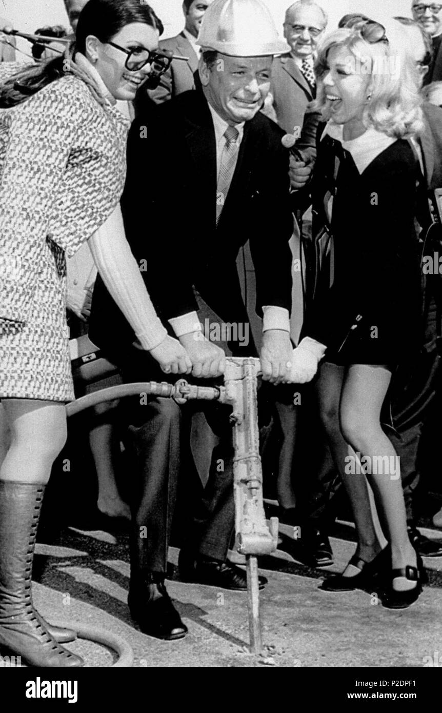 Frank Sinatra with Nancy and Tina breaking ground at a medical education center in Palm Springs / 1970. Stock Photo