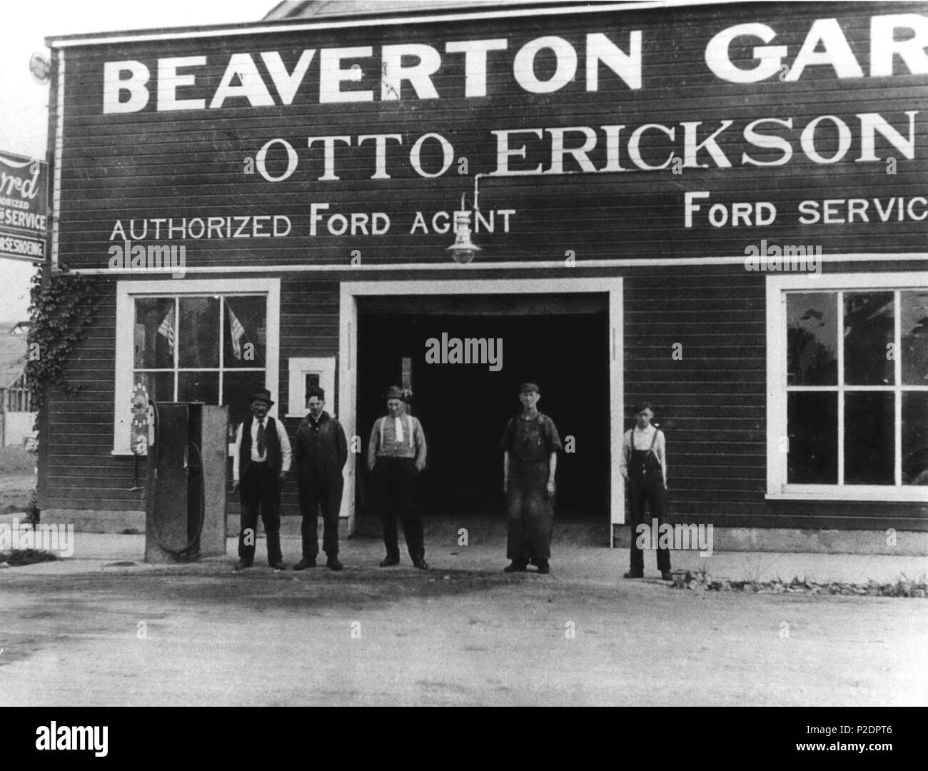 English Otto Erickson S Beaverton Garage 1919 Historical Images