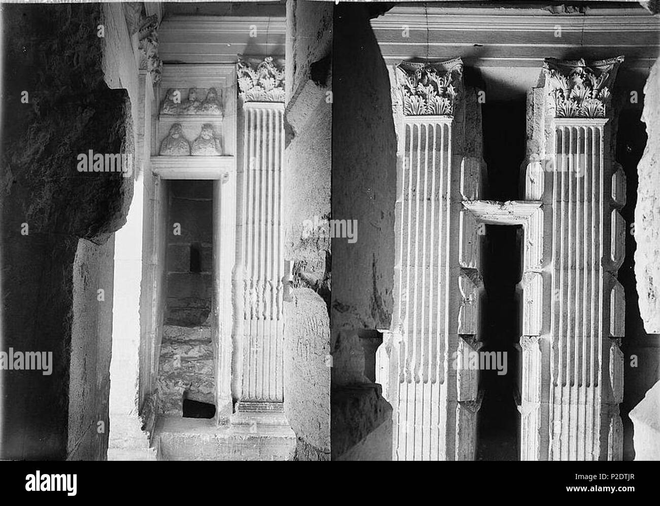 . ?????: ???? ????? ?????, ????? ???? ?????? English: Palmyra. Tower tomb of Elahbel . 1920. American Colony (Jerusalem). Photo 63 Tower of Elahbel - 02870v Stock Photo