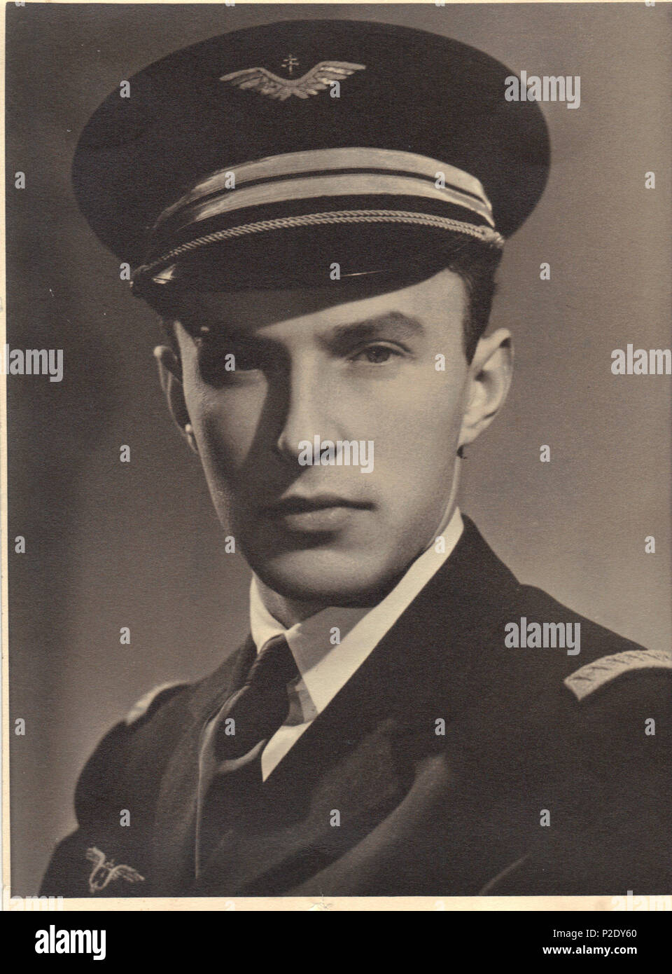 English Portrait Of Bruno Larat In Uniform 1942 Judith Draig 10 Bruno Larat Stock Photo Alamy