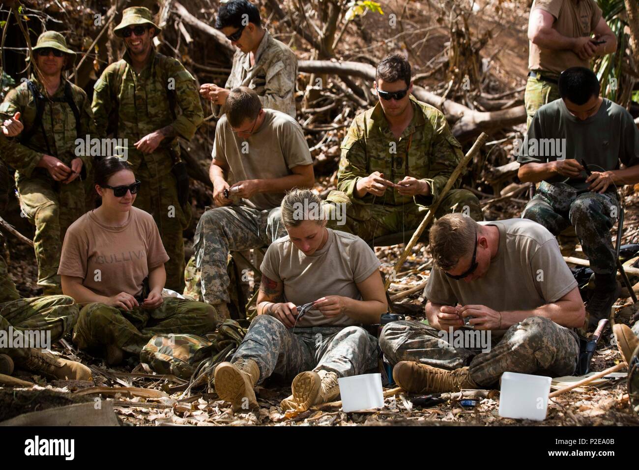 Australian army soldiers bravo hi-res stock photography and images - Alamy