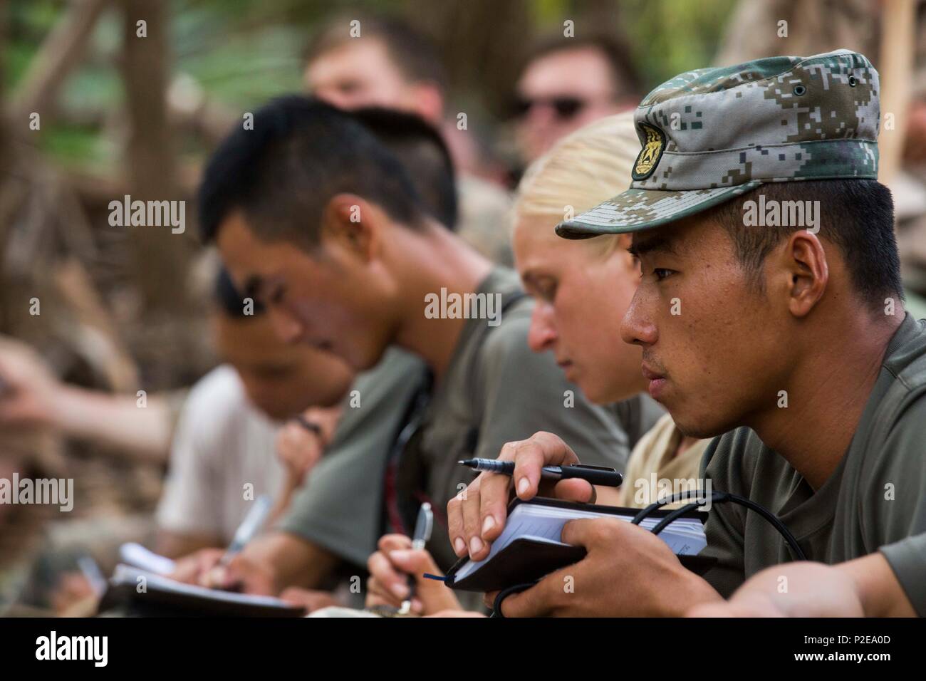 Australian army soldiers bravo hi-res stock photography and images - Alamy