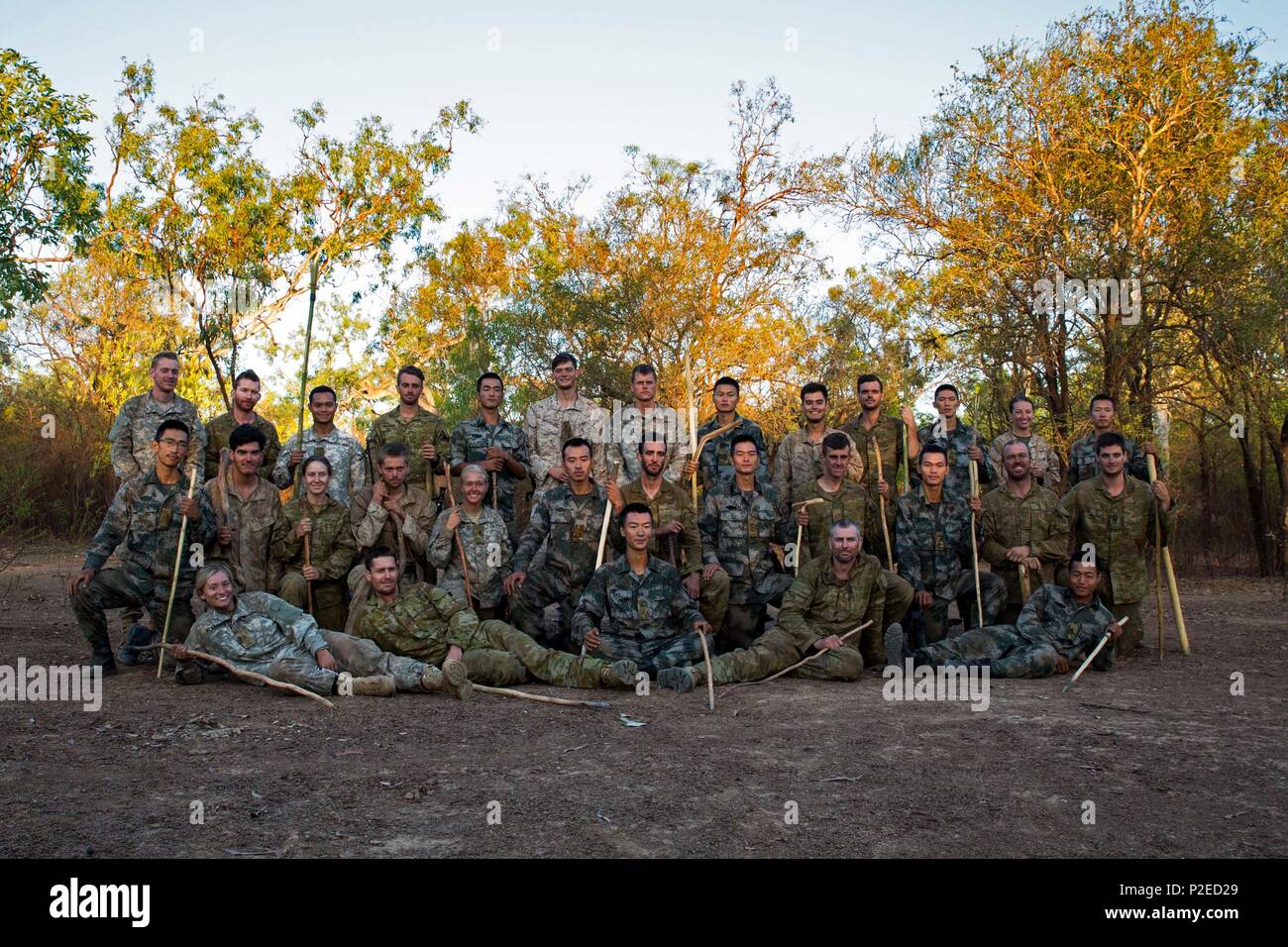 Australian army soldiers bravo hi-res stock photography and images - Alamy