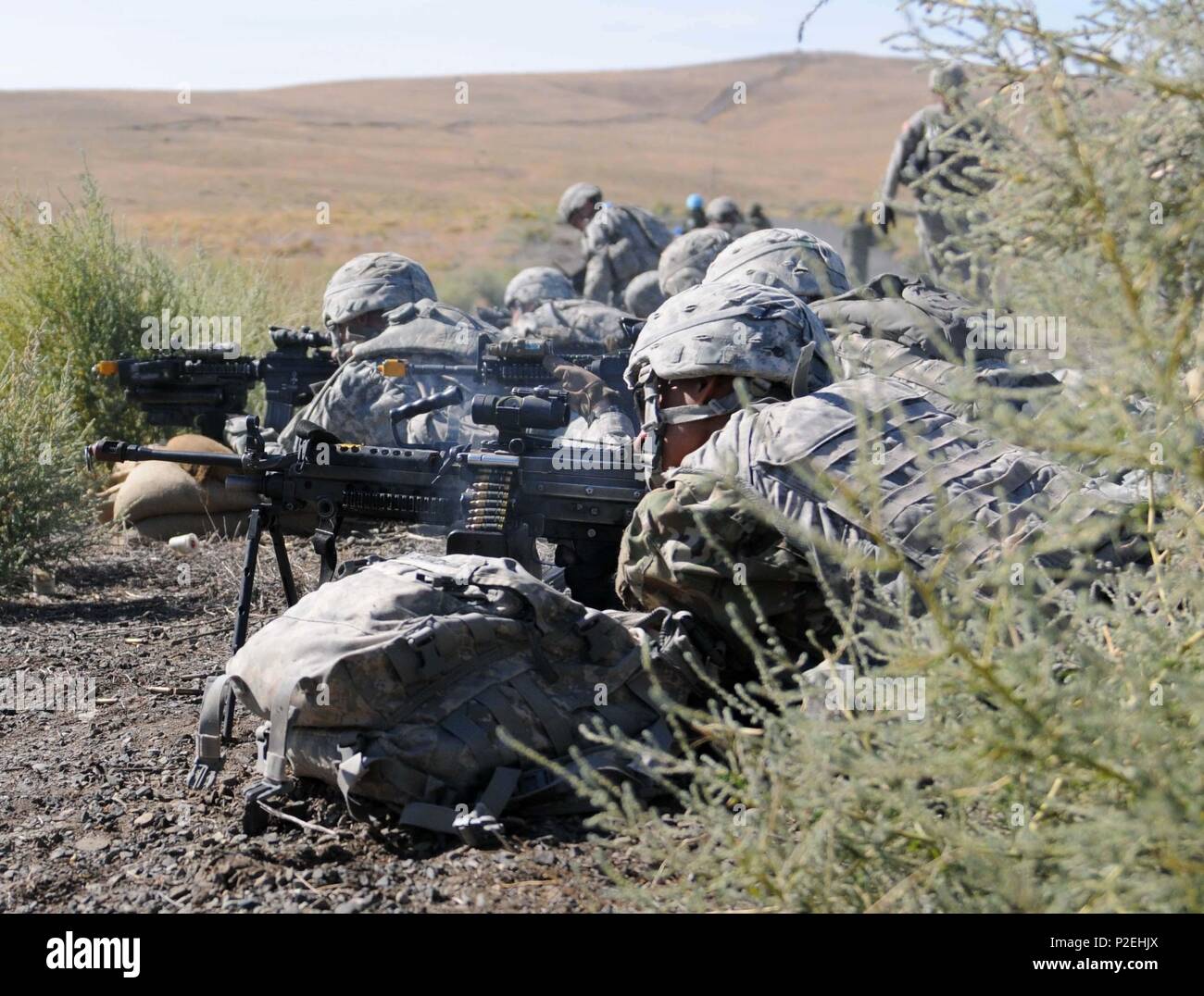 Soldiers from the U.S. Army 2‑2 Stryker Brigade Combat Team, 7th ...