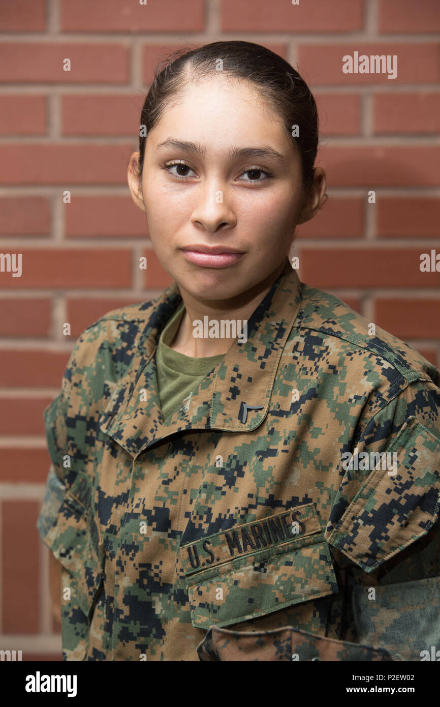 Pfc. Lizeth Ramos Ortiz, Platoon 4033, Oscar Company, 4th Recruit Training  Battalion, earned U.S. citizenship Sept. 15, 2016, on Parris Island, S.C.  Before earning citizenship, applicants must demonstrate knowledge of the  English