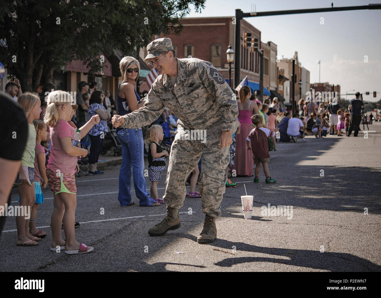 Veterans day parade enid ok