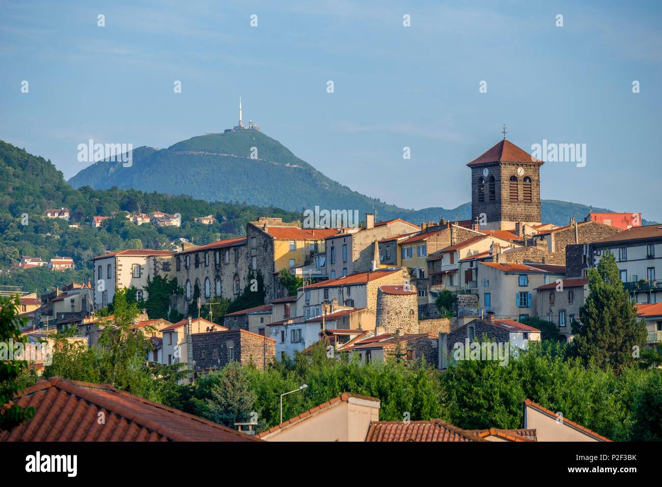 France Puy De Dome Area Listed As World Heritage By Unesco Beaumont City Community Of Clermont Ferrand Parc Naturel Regional Des Volcans D Auvergne Auvergne Volcanoes Natural Regional Park Stock Photo Alamy
