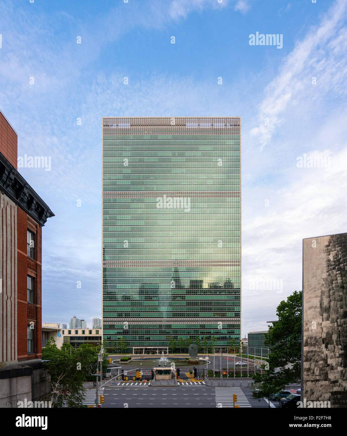 Headquarters of United Nations in New York City Stock Photo Alamy