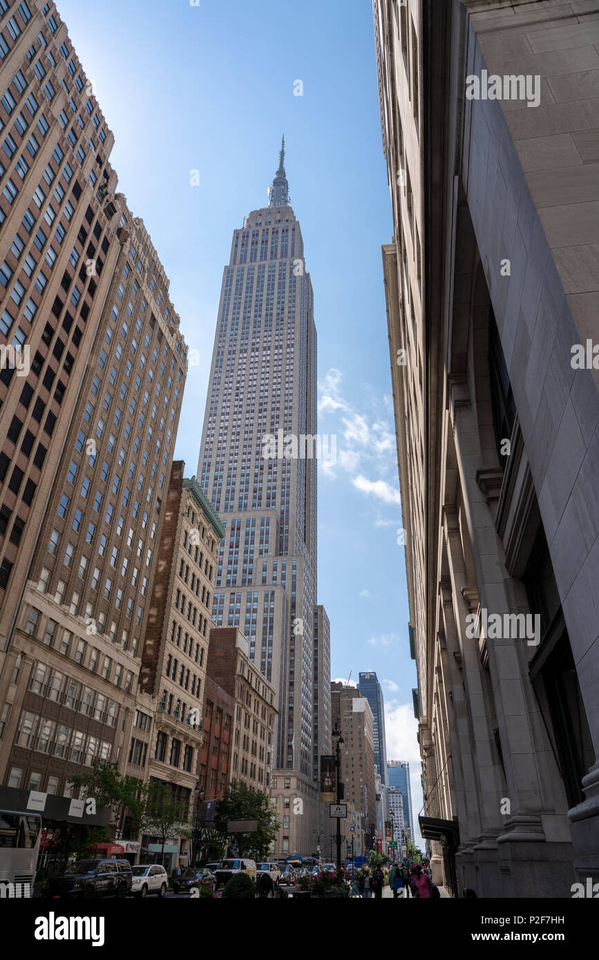 Empire State Building From Street Level In New York Stock Photo Alamy