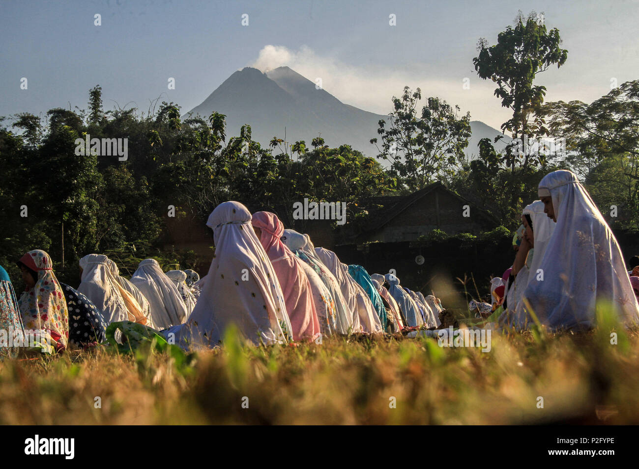 Download 75 Koleksi Background Alam Indonesia Gratis Terbaru