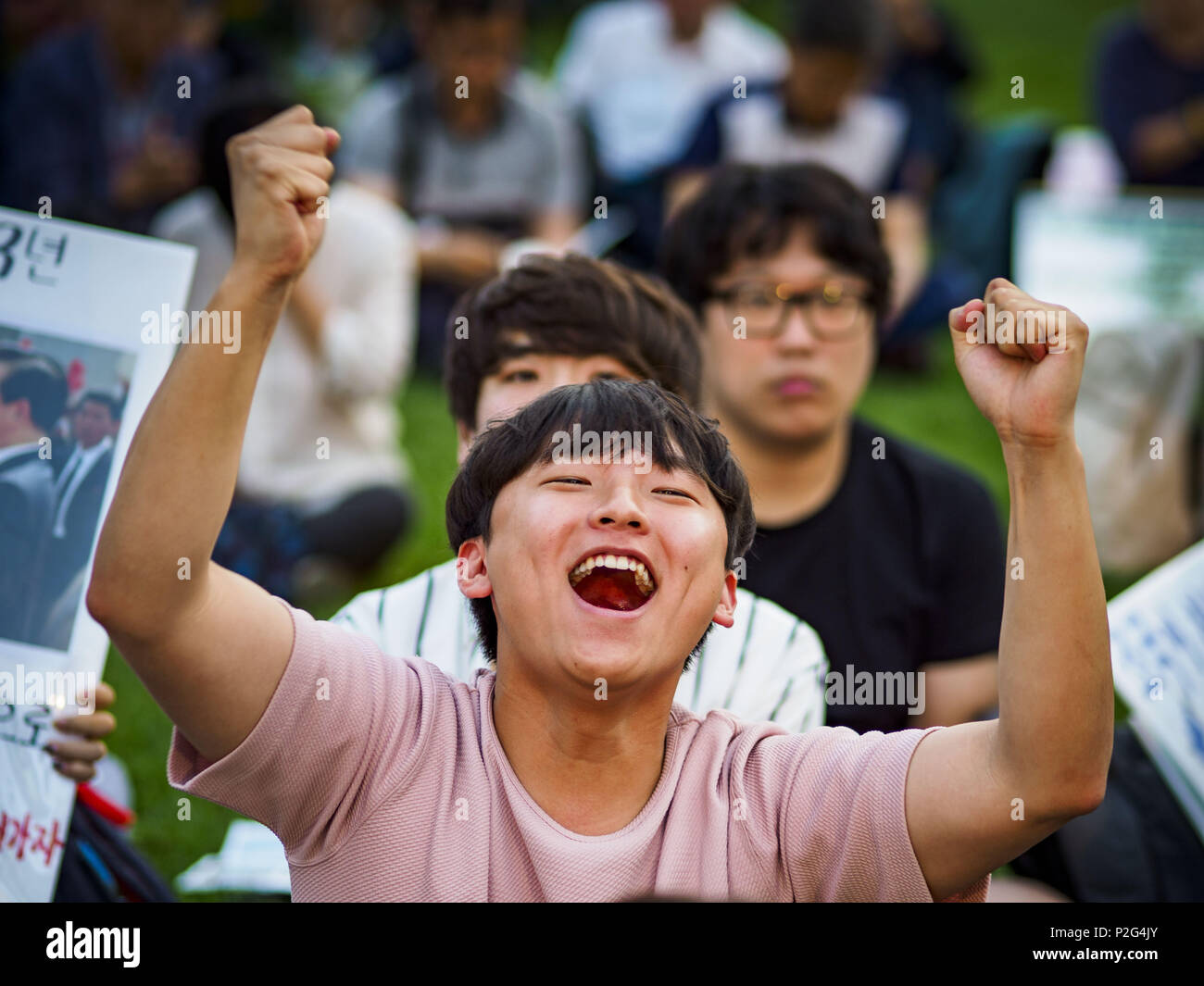 Korean teenager hires stock photography and images Alamy