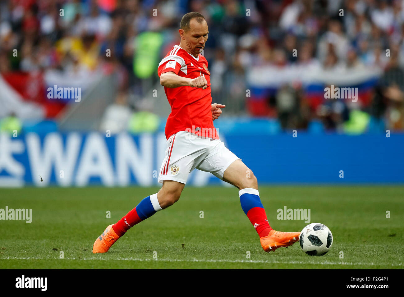 Moscow, Russia. 14th June 2018. Vladimir Granat of Russia during the 2018 FIFA World Cup Group A match between Russia and Saudi Arabia at Luzhniki Stadium on June 14th 2018 in Moscow, Russia. Credit: PHC Images/Alamy Live News Stock Photo