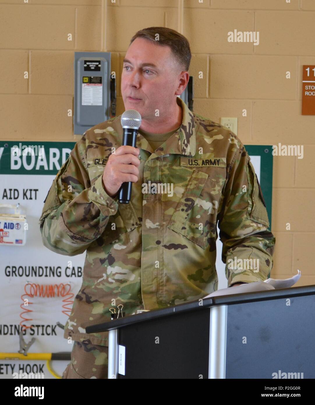 Lt. Col. Peter F. Gleason, a Tracy, California resident and 63rd Brigade Support Battalion incoming commander, addresses Soldiers of his new command, during a change of command ceremony at the George W. Dunaway Army Reserve Center in Sloan, Nev. September 10. He began his 31-year Army Reserve career as an Adjutant General enlisted Soldier in 1984 and in 1995 he attended Officer Candidates School at Fort Benning, Ga., and was commissioned as a Quartermaster Officer. Stock Photo