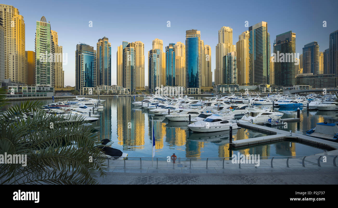 Yachts in the harbour at Dubai Marina, Skyscrapers , Dubai, Unites Arab Emirates, UAE Stock Photo