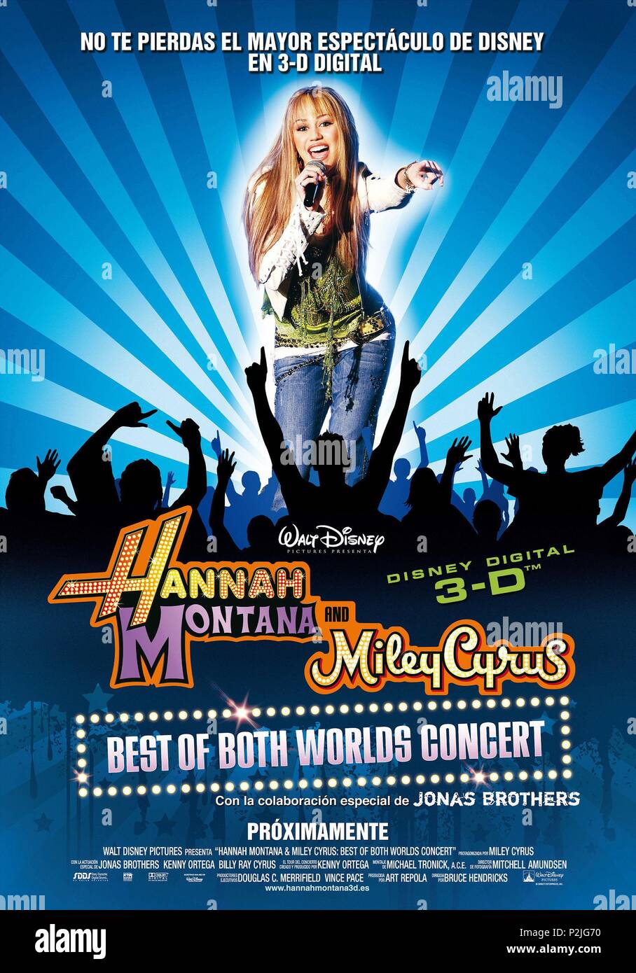 Original Film Title: HANNAH MONTANA & MILEY CYRUS: BEST OF BOTH WORLDS CONCERT TOUR.  English Title: HANNAH MONTANA & MILEY CYRUS: BEST OF BOTH WORLDS CONCERT TOUR.  Film Director: BRUCE HENDRICKS.  Year: 2008. Credit: PACE/WALT DISNEY PICTURES / Album Stock Photo