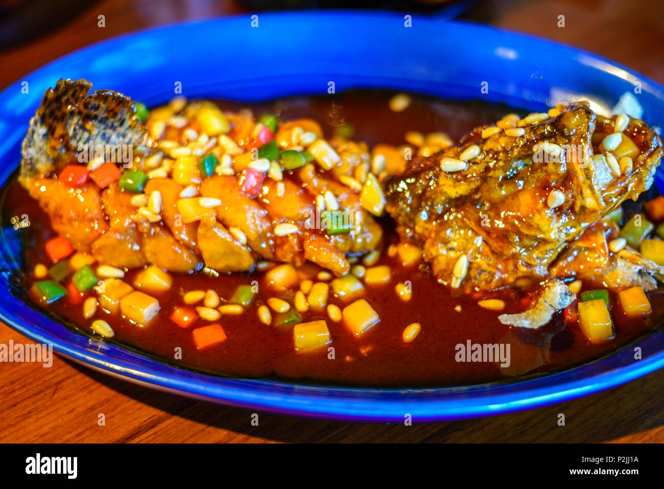Fried mandarin fish hires stock photography and images Alamy