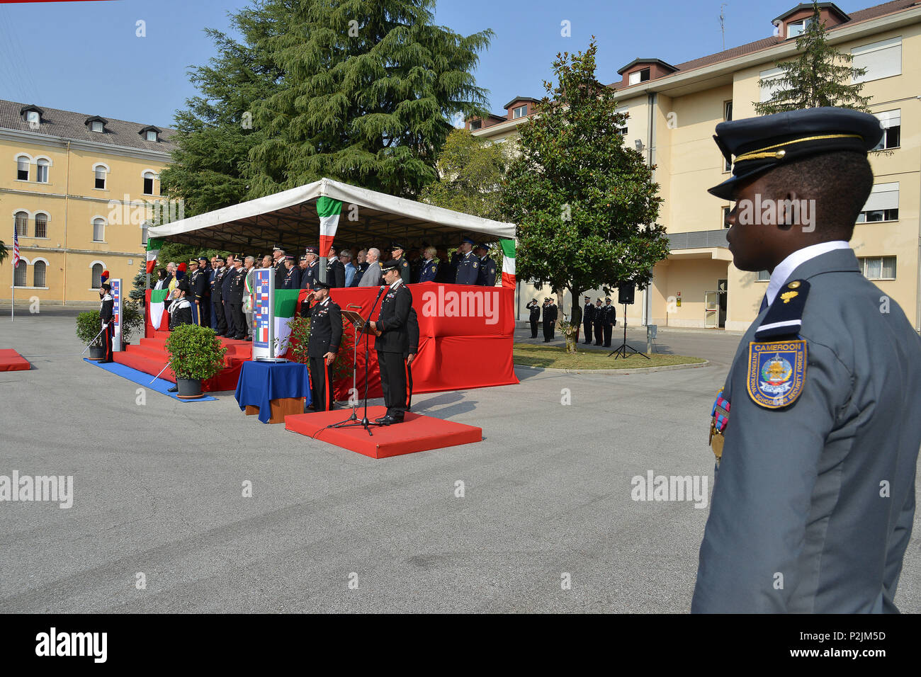 US, European and African authorities stand together during the European Union Police Services Training (EUPST) 2015 – 2018 closing ceremony at General A. Chinotto barracks, Vicenza, Italy, Sept. 30, 2016. The Italian Carabinieri organized the EUPST 2015 – 2018 Italian session from Sept. 19-30. The training audience consisted of approximately 200 police officers and gendarmes from the European Union, United States and across Africa. (U.S. Army Photo by Visual Information Specialist Paolo Bovo/released) Stock Photo