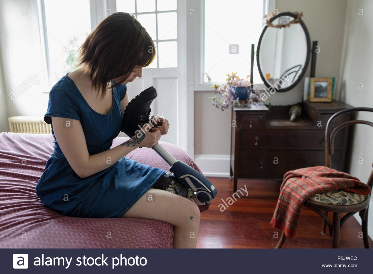 Leg amputee woman lifestyle hi-res stock photography and images - Alamy