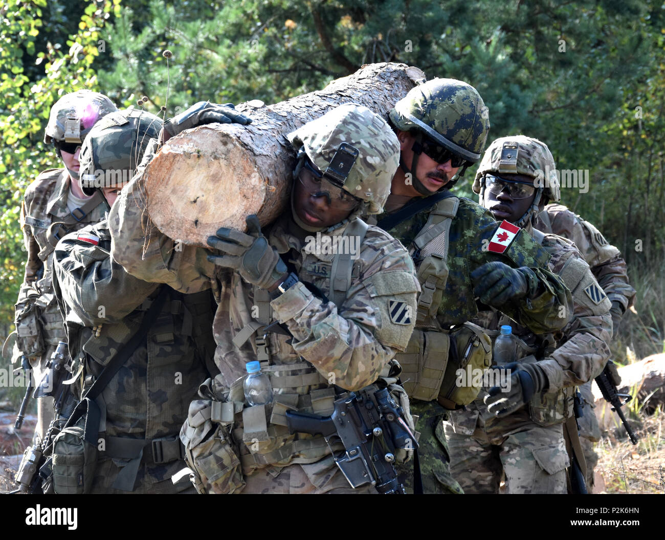 Armee canadienne hi-res stock photography and images - Alamy