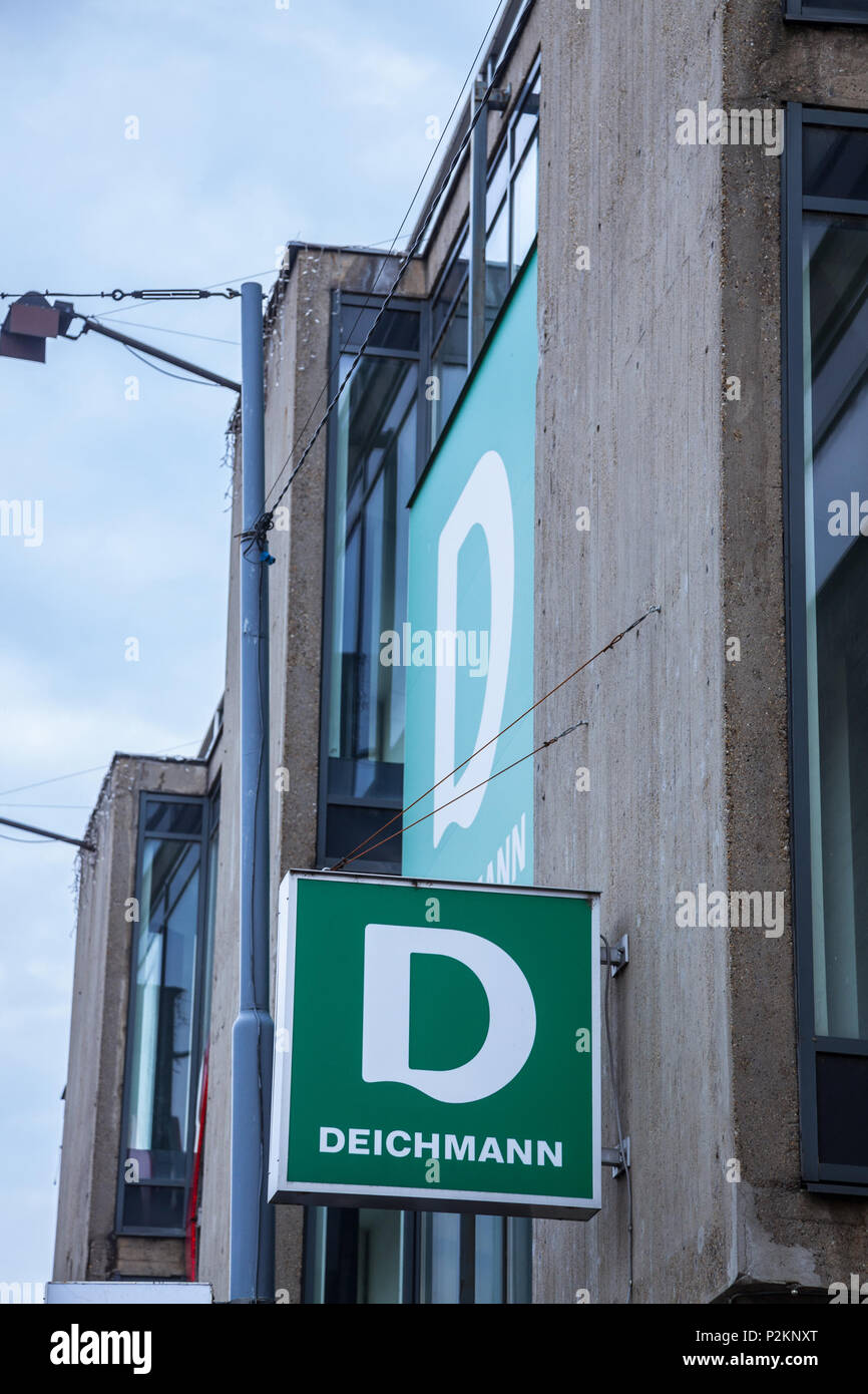 Deichmann logo hires stock photography and images Alamy