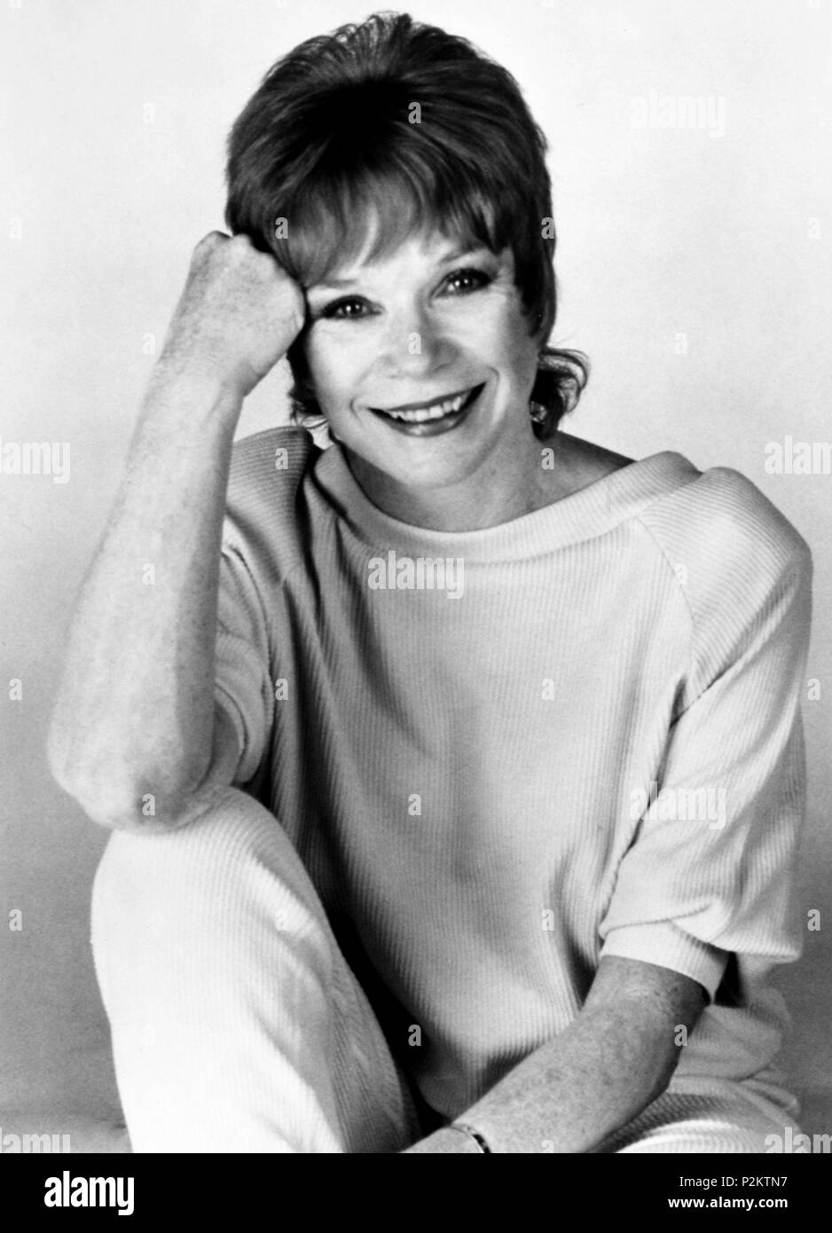 Stars SHIRLEY MACLAINE Stock Photo Alamy