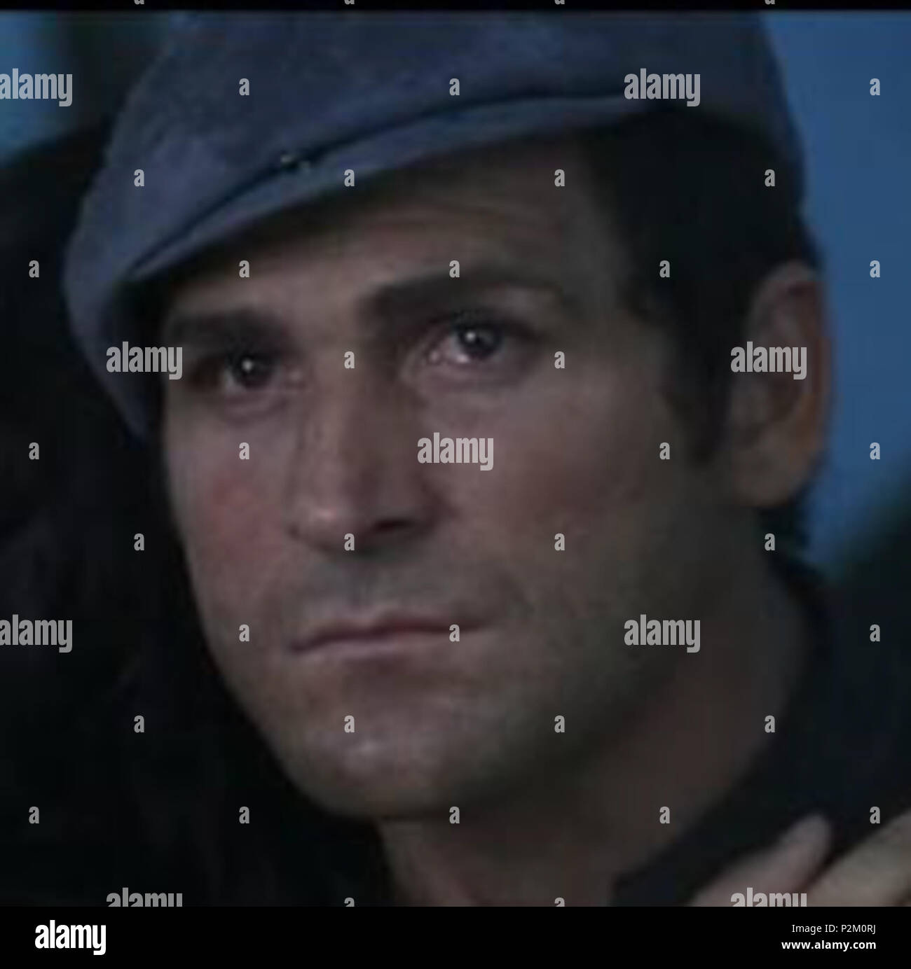 . screenschot de Italiano Gino Santercole in Yuppi du (1975) . 11