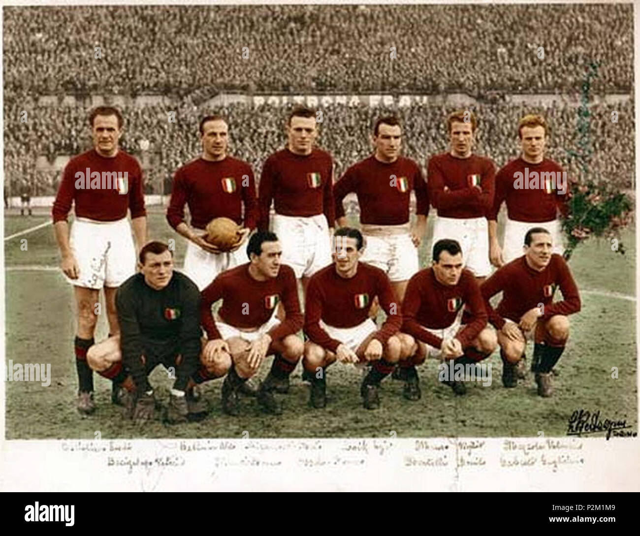 . English: Italian football team, Torino F.C. line-up, known as Grande Torino due to their successful campaigns. Italiano: Il Grande Torino 1948-49 . 1949. Unknown 37 Grande Torino 1948 49 Stock Photo