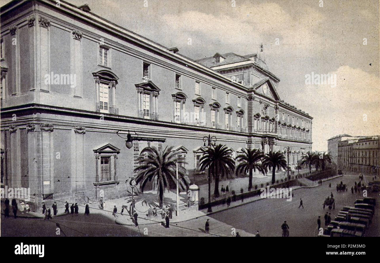 . Italiano: Napoli - Museo Nazionale (oggi Museo Archeologico Nazionale). Autore sconosciuto. first half of the 20th century. Unknown 52 MANN 43 Stock Photo