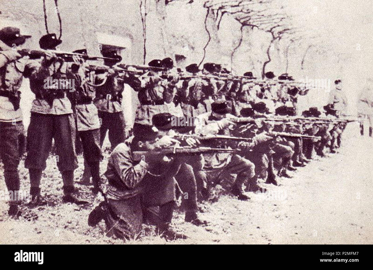 40 Il plotone di esecuzione dei firmatari dell'Ordine del giorno Grandi