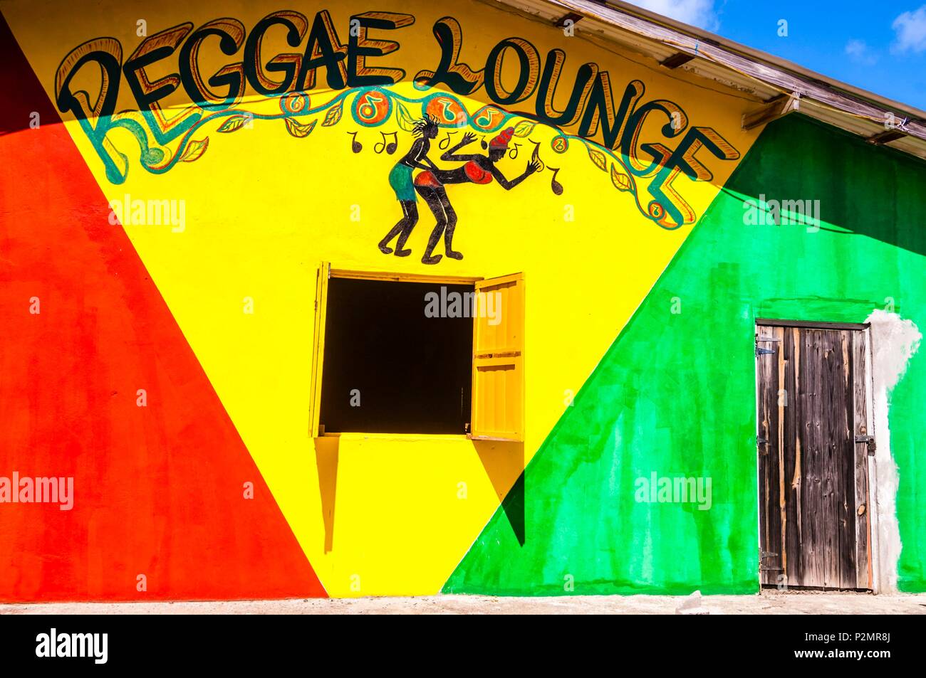 Caribbean, Lesser Antilles, Saint Vincent and the Grenadines, Union Island,  Clifton Village, Rasta facade of Reggae Lounge Stock Photo - Alamy, image size:1300x953