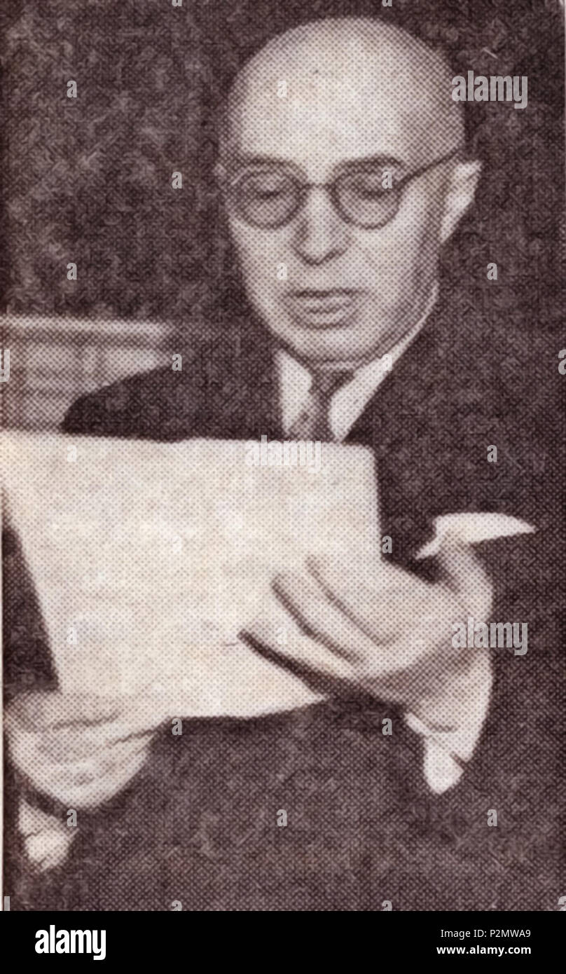 . Italiano: Carlo Veneziani scrittore . 1950. Unknown 16 Carlo Veneziani Stock Photo