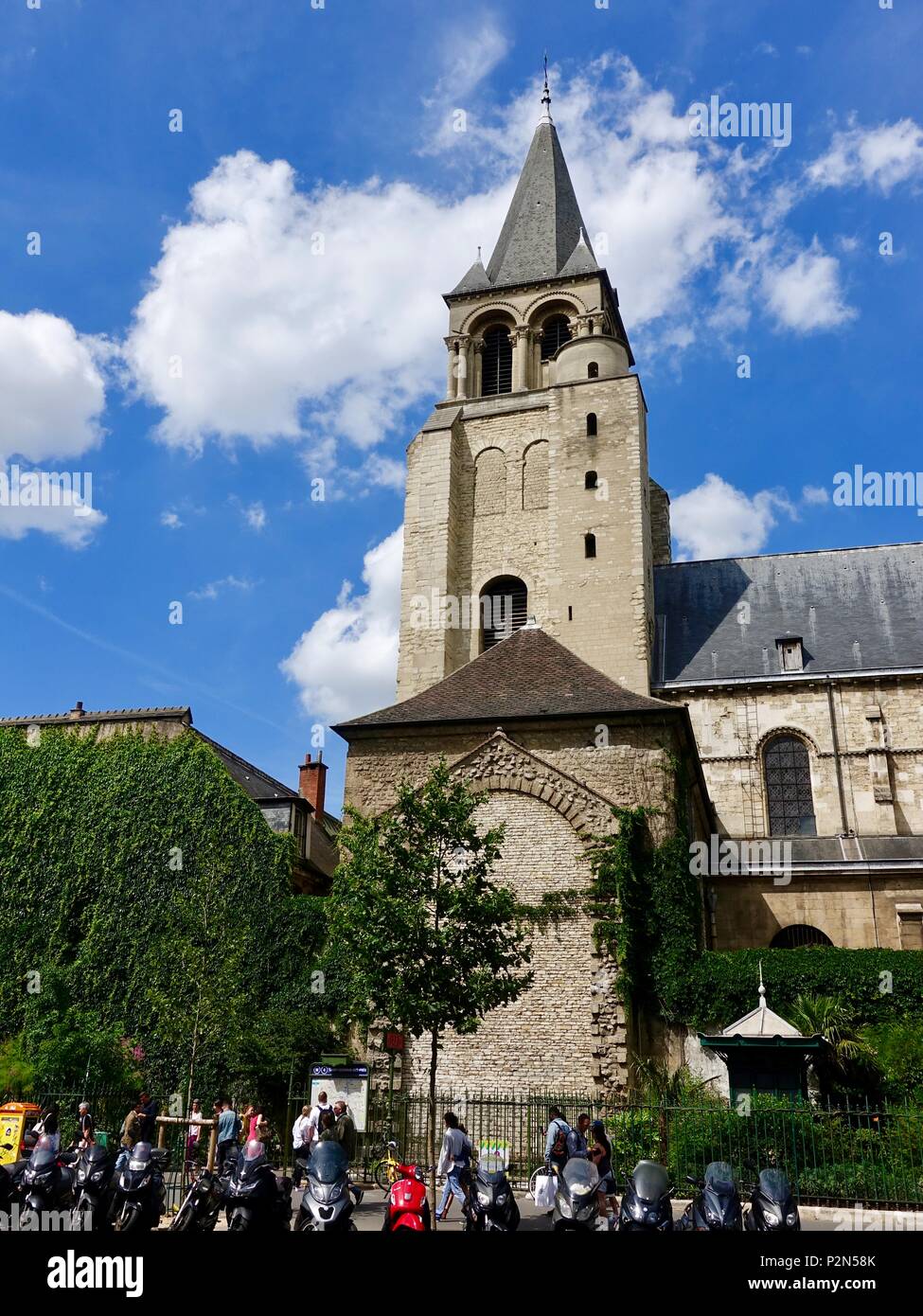 St Germain Des Pres High Resolution Stock Photography And Images Alamy