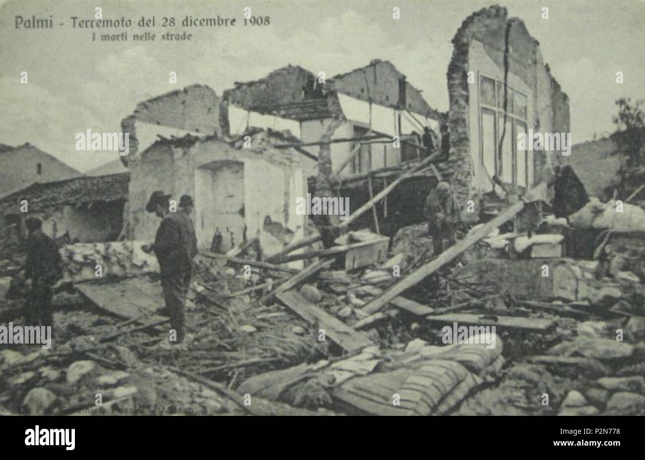 Earthquakes aftermath hi-res stock photography and images - Page 2 - Alamy, image size:1300x928