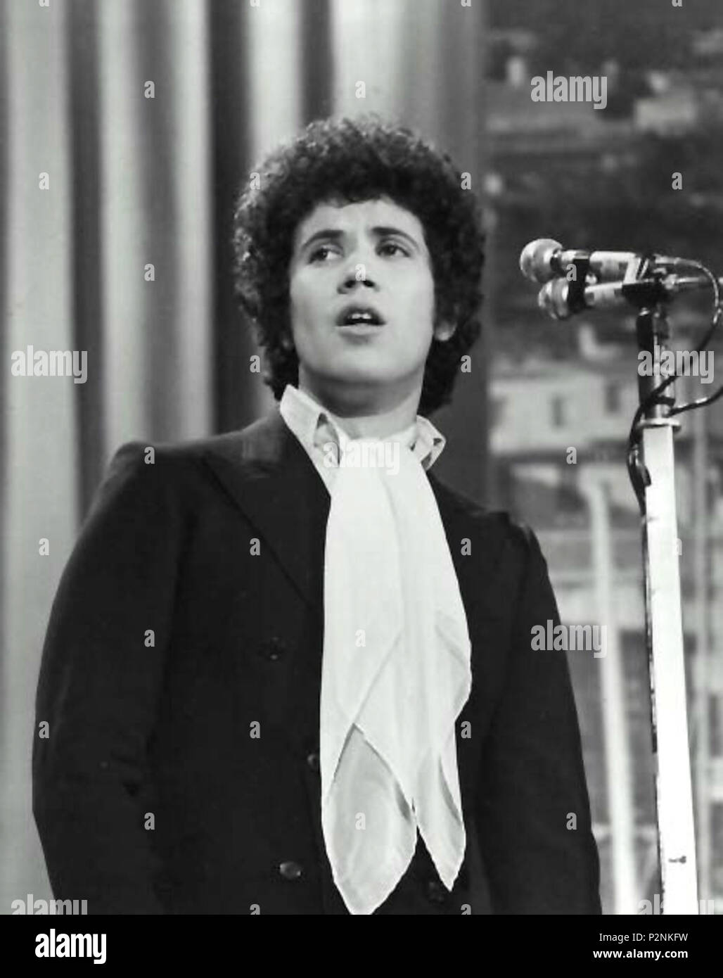 . The Italian singer-songwriter Lucio Battisti on stage during the 19th Sanremo Music Festival with the song Un'avventura. 1 February 1969. Rai 79 Sanremo 1969 Lucio Battisti Stock Photo