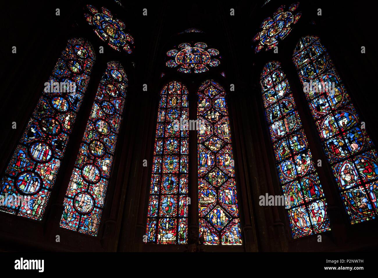 Blue Yellow Green Stained Glass Hi Res Stock Photography And Images Alamy