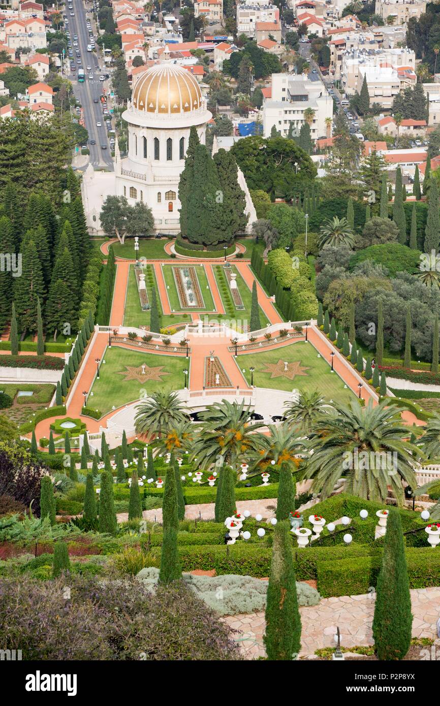 Israel, Haifa, Baha'i Terraces of the Baha'i World Center, also known as Hanging Gardens of Haifa, built around the Báb Mausoleum on Mount Carmel, one of the eight new wonders of the world, a World Heritage Site of UNESCO Stock Photo