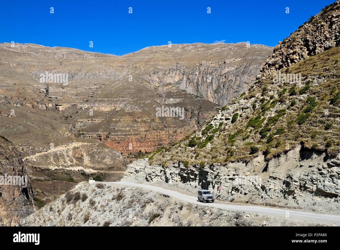 Azerbaijan, Quba (Guba) region, Greater Caucasus mountain range, along Xinaliq Yolu road towards Khinalug in the Qudialchai valley Stock Photo